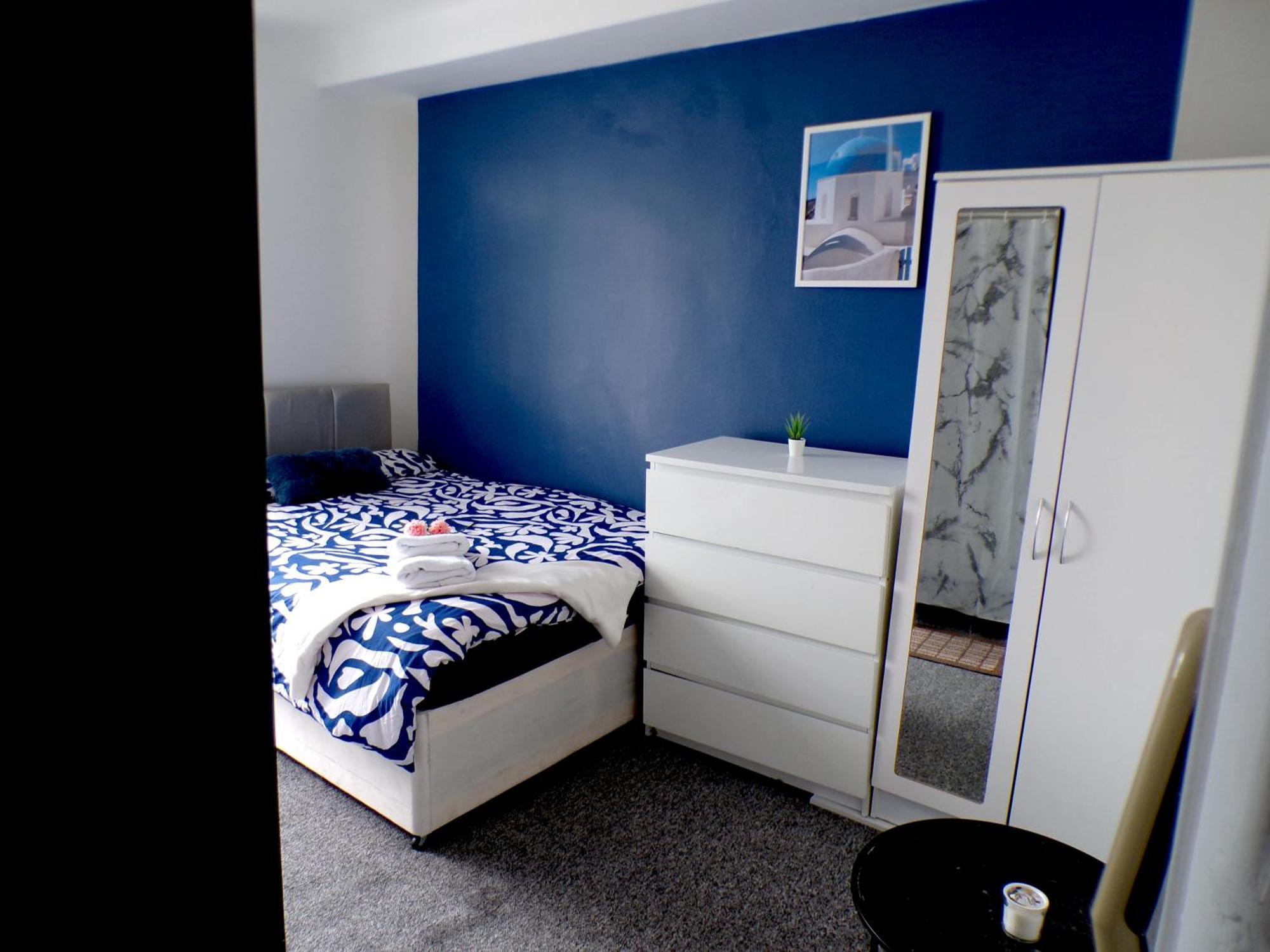 West Kensington - Santorini Apartments 伦敦 外观 照片